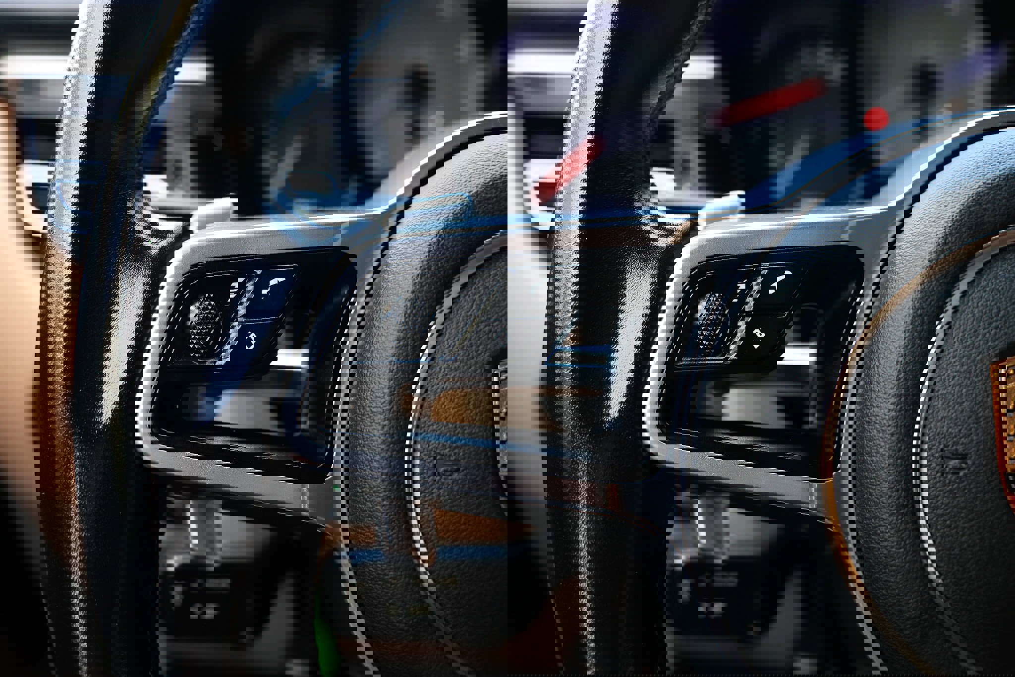 Used 2021 Porsche Macan S image 31