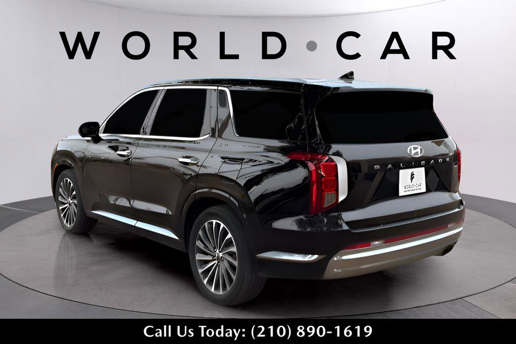 Used 2023 Hyundai Palisade Calligraphy image 9