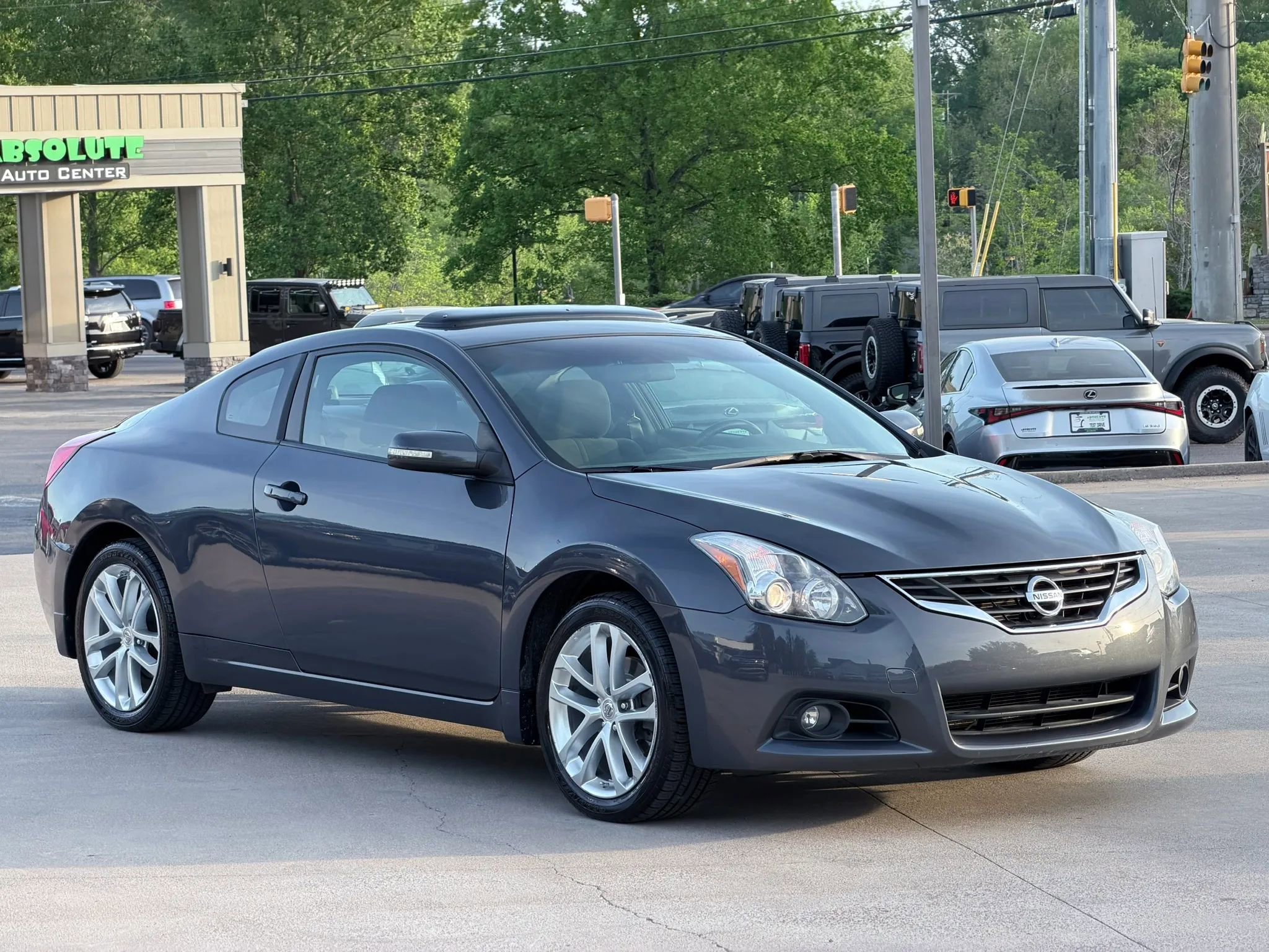 Used 2011 Nissan Altima 3.5 SR FWD image 48