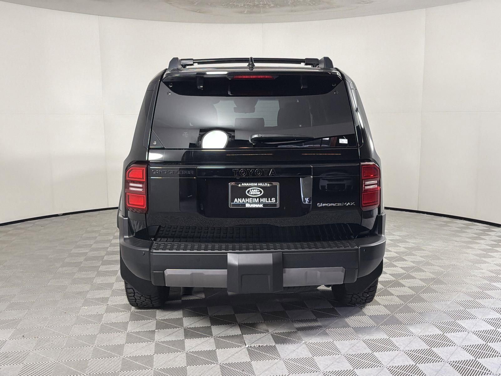 Used 2024 Toyota Land Cruiser w/ Premium Package image 4