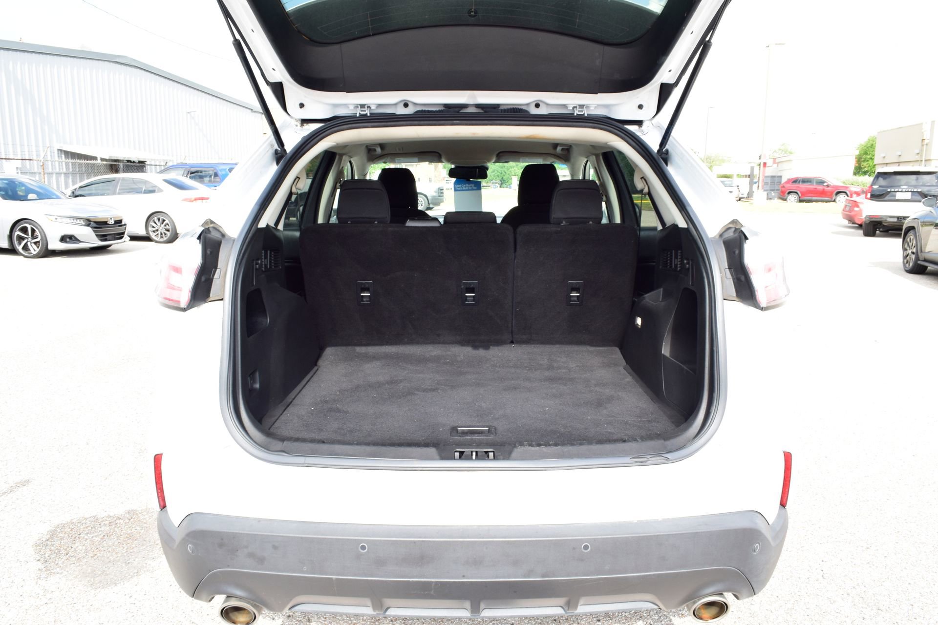 Certified 2020 Ford Edge SE image 20