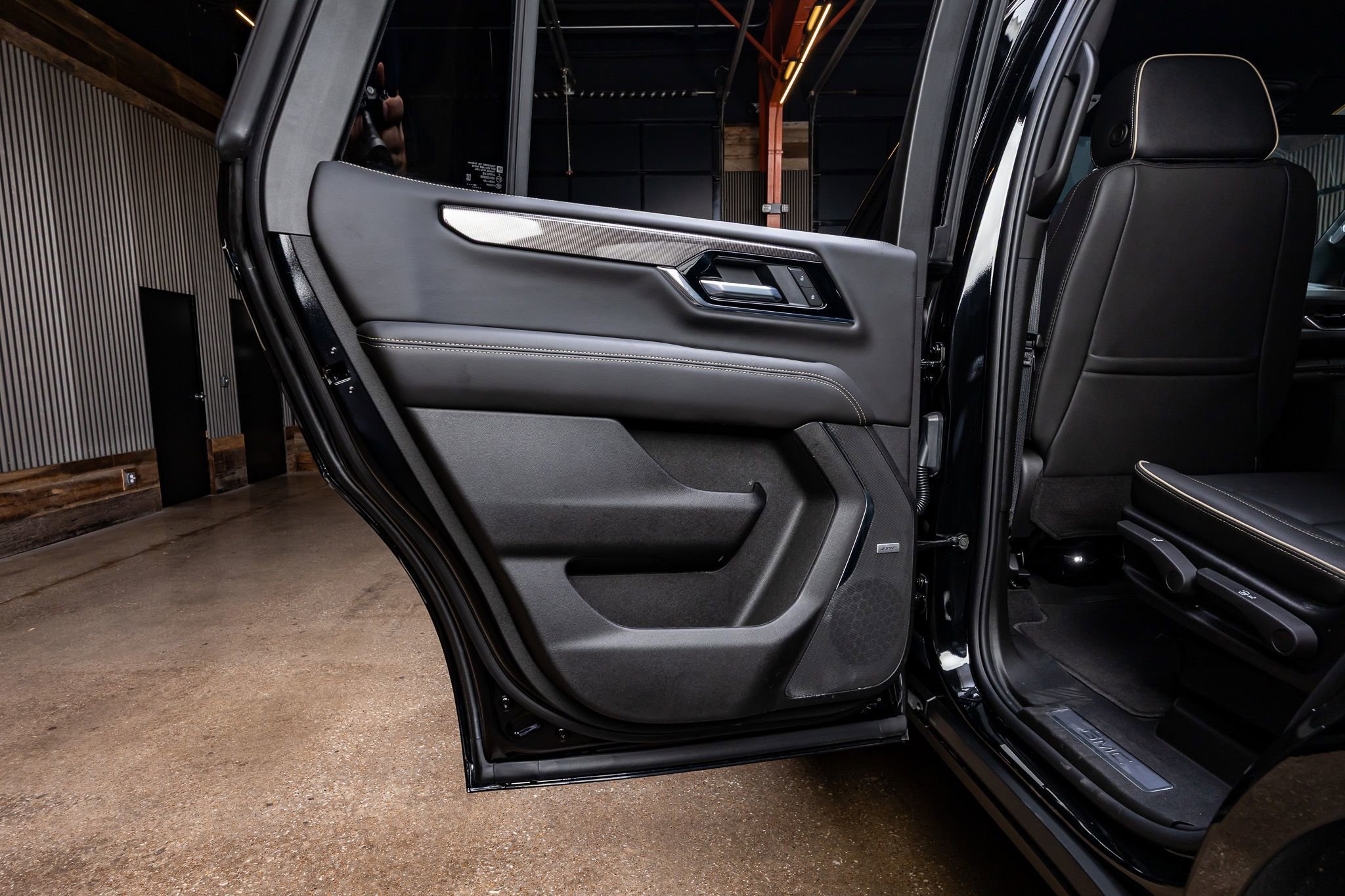 Used 2026 GMC Yukon Elevation image 35