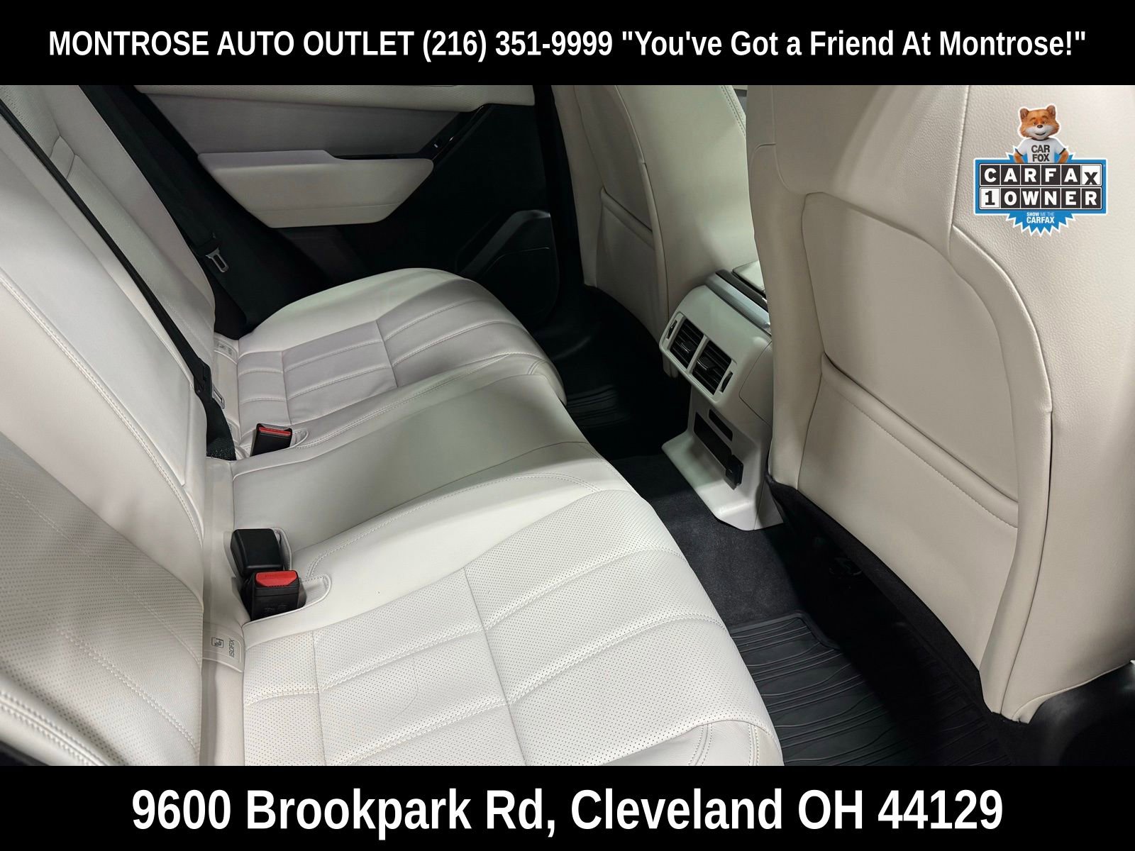 Used 2023 Land Rover Range Rover Velar R-Dynamic S image 44