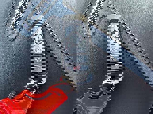 Used 2024 Ford F150 Platinum w/ Equipment Group 702A High image 29