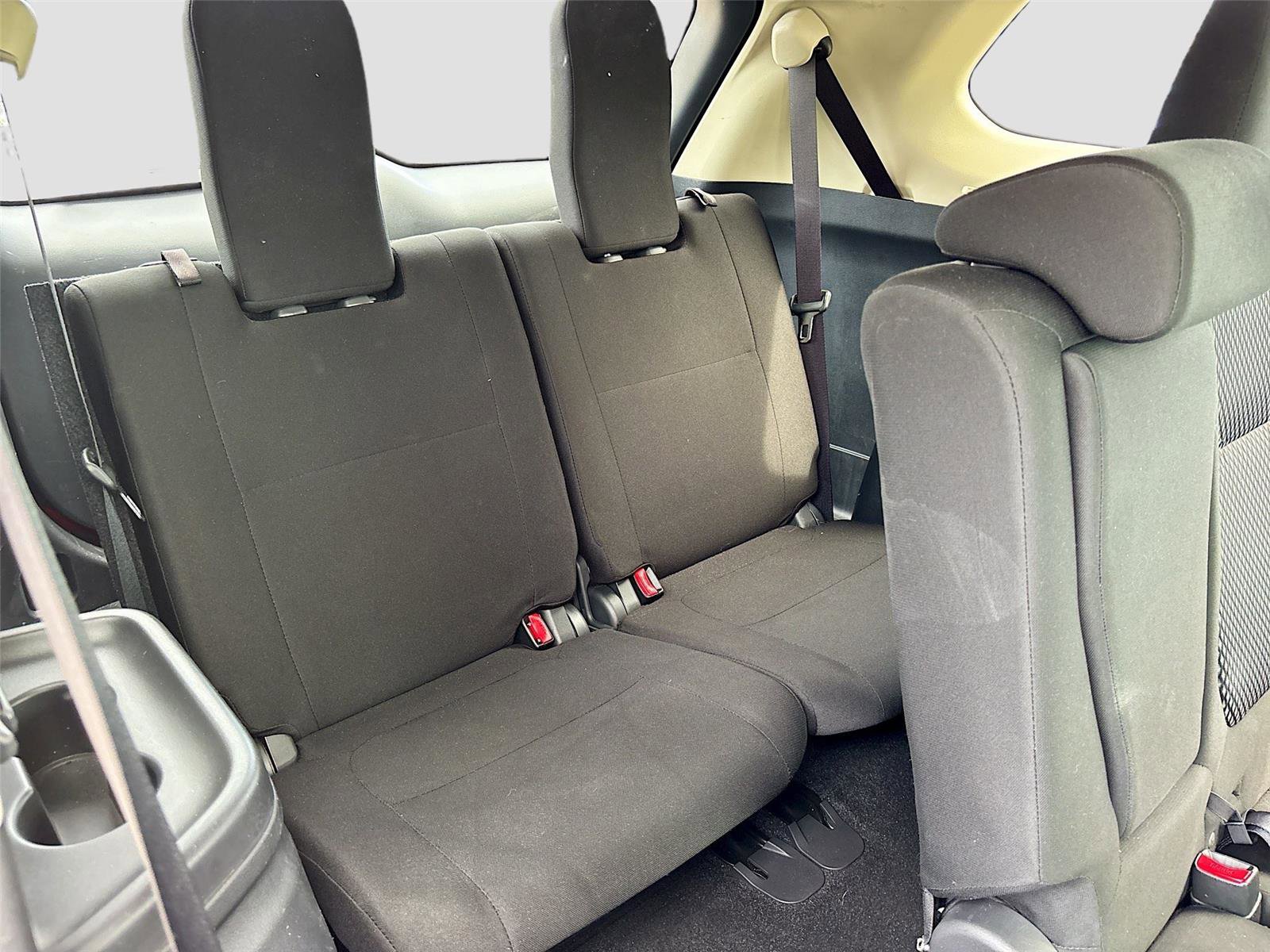 Used 2019 Mitsubishi Outlander ES FWD image 33