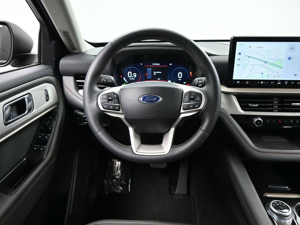New 2025 Ford Explorer Active w/ Active Comfort Package AWD/4WD image 23