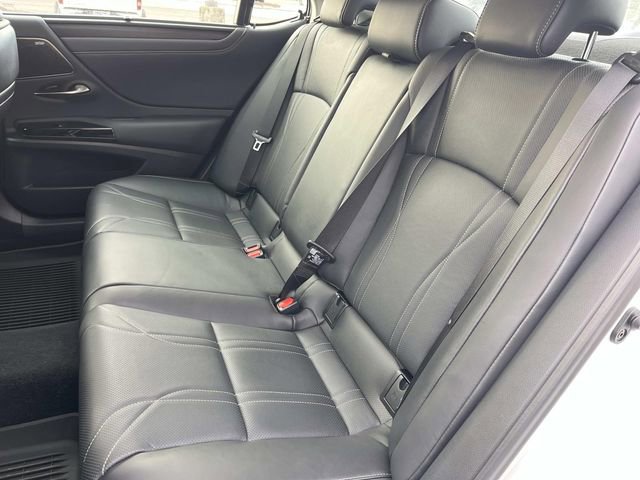 Certified 2024 Lexus ES 350 Ultra Luxury w/ Accessory Package (Z2) image 21