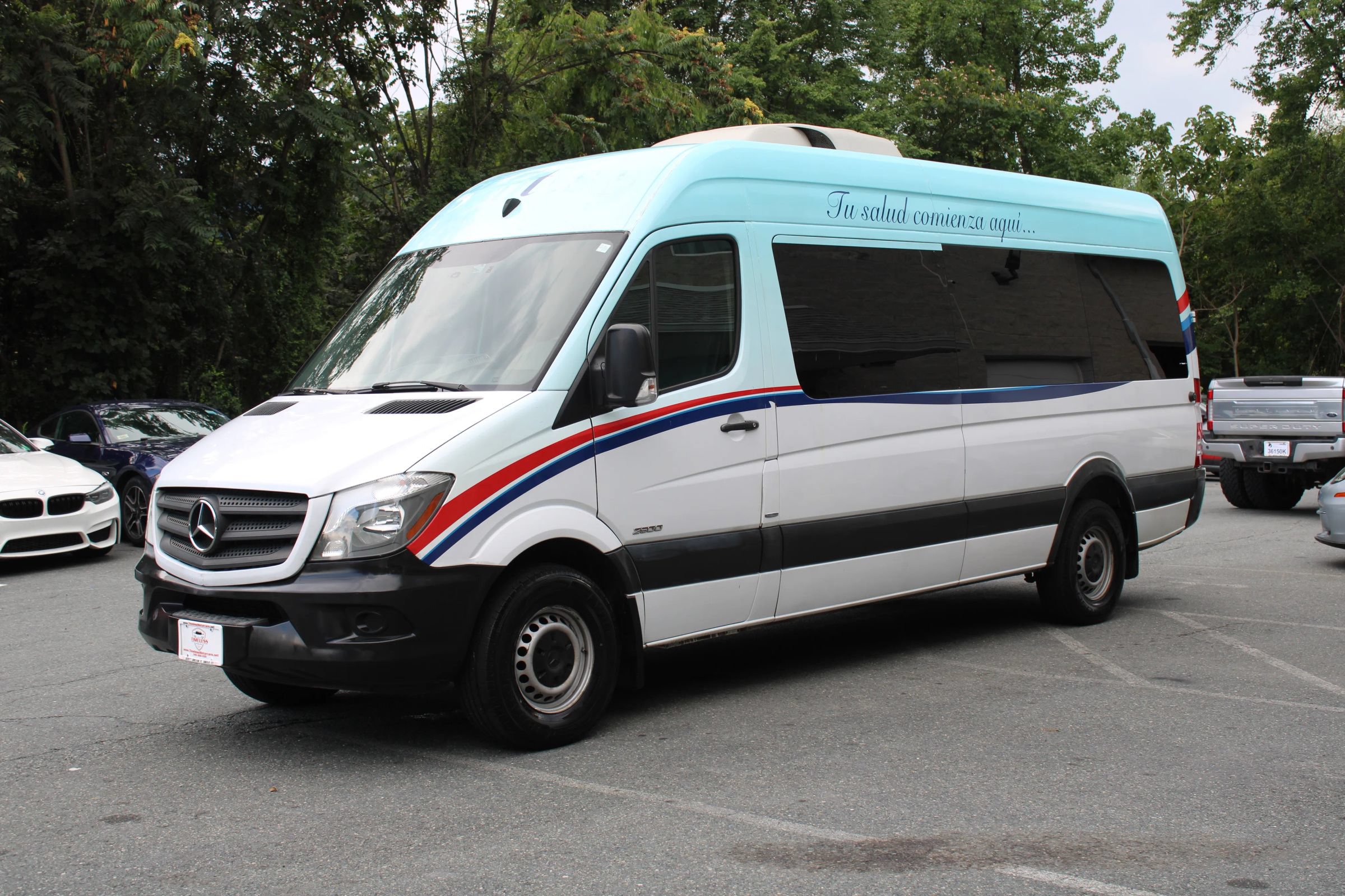 Used 2016 Mercedes-Benz Sprinter 2500 image 3
