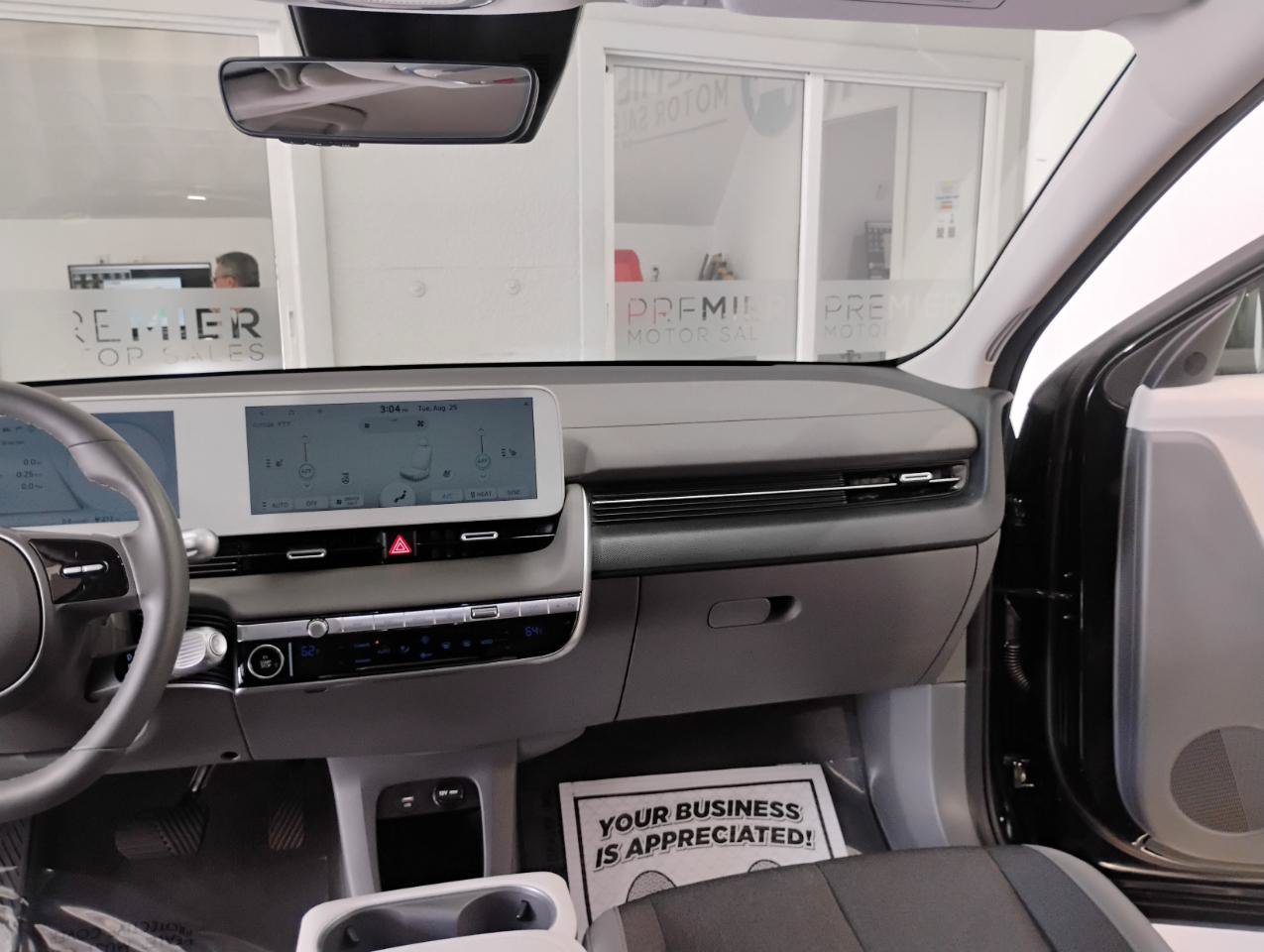 Used 2024 Hyundai Ioniq 5 SEL RWD image 82