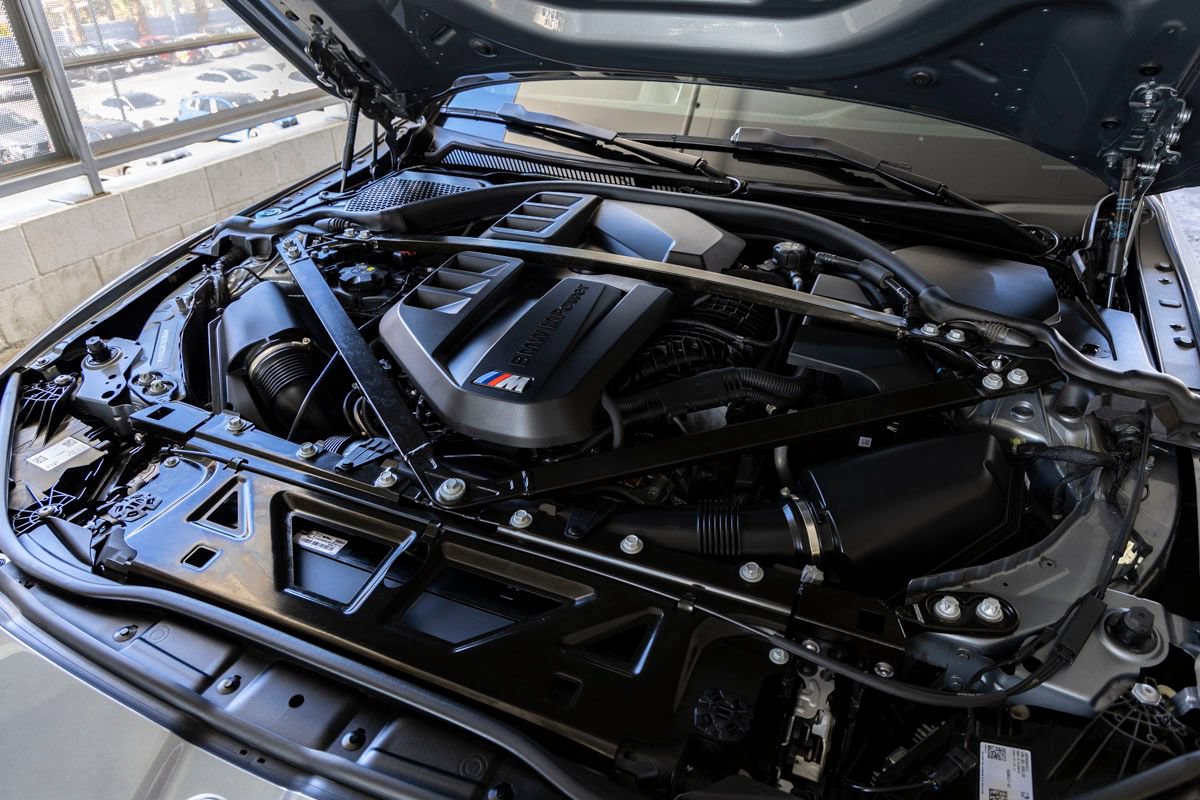Used 2025 BMW M4 xDrive Competition AWD/4WD image 35