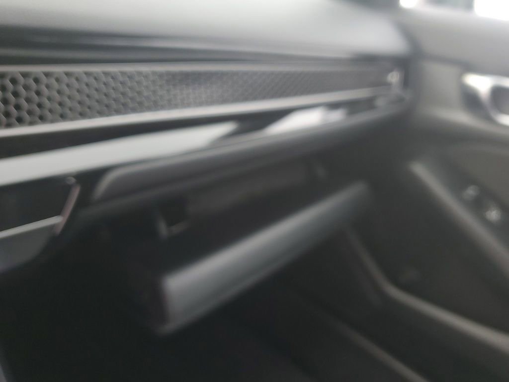 Certified 2025 Honda Civic Sport image 21