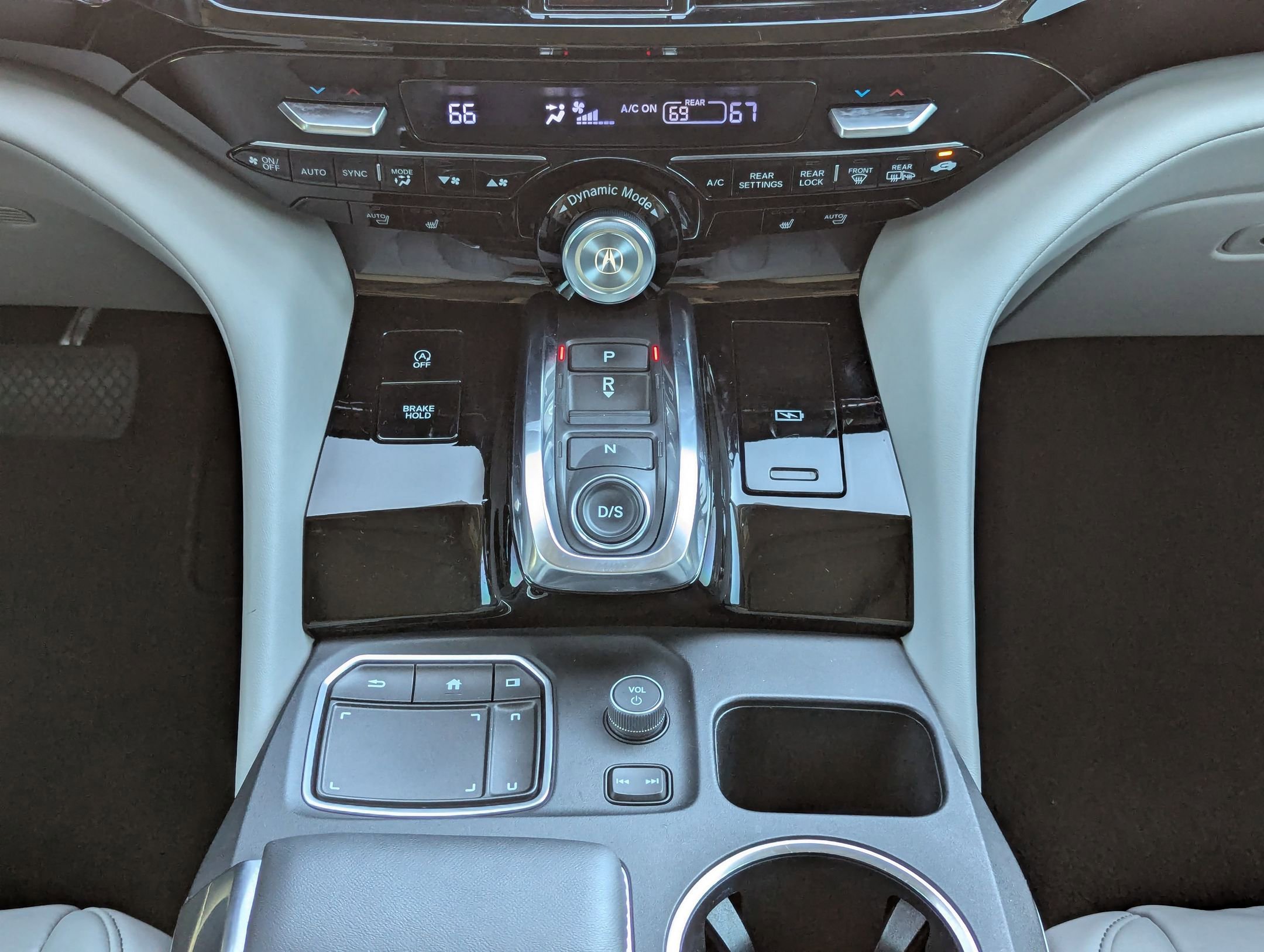 Certified 2022 Acura MDX w/Technology Package image 19