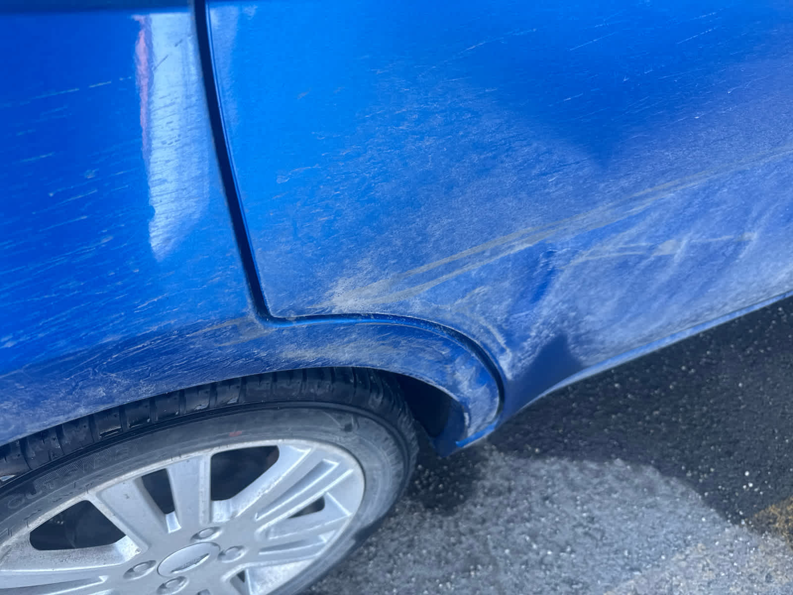 Used 2010 Ford Focus SEL image 14