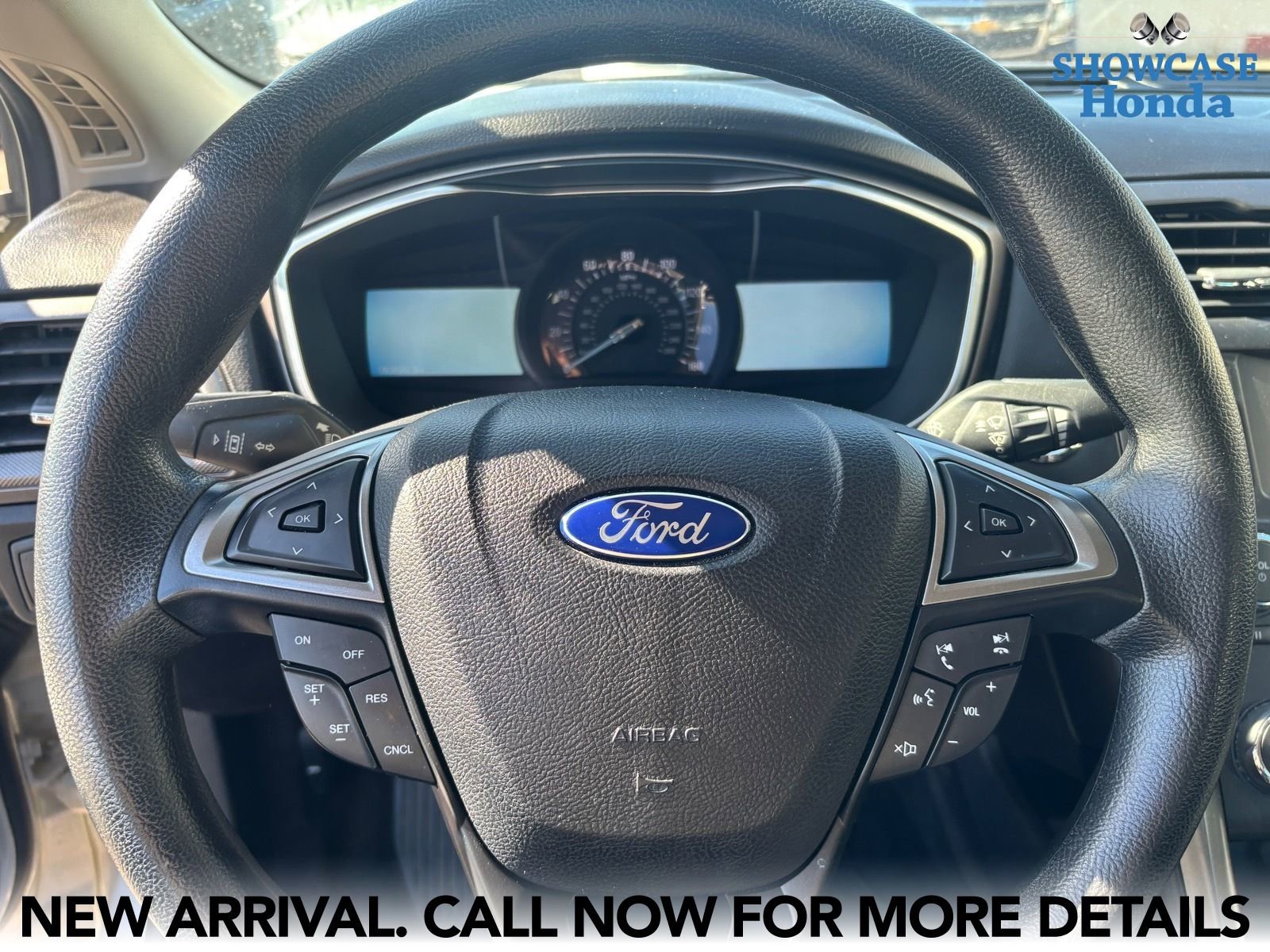 Used 2017 Ford Fusion SE image 14