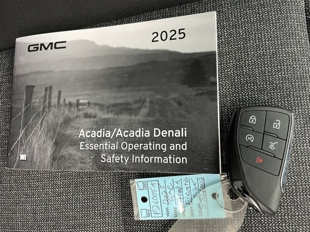 Certified 2025 GMC Acadia Elevation image 42