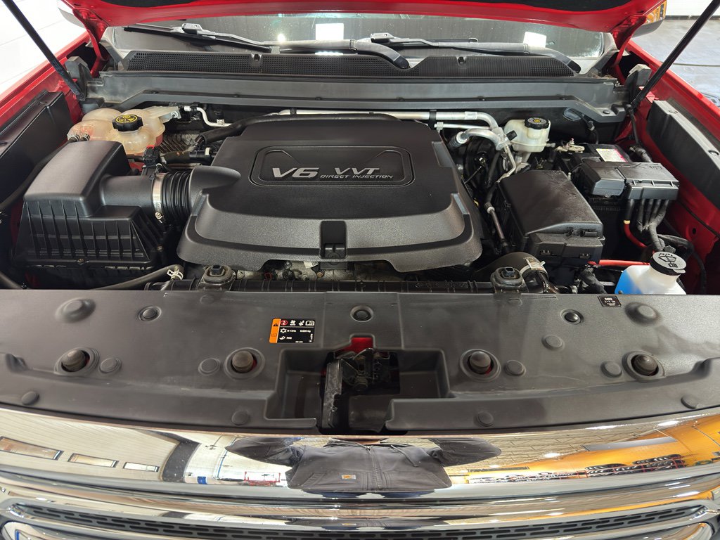 Used 2015 GMC Canyon SLT w/ Driver Alert Package image 35