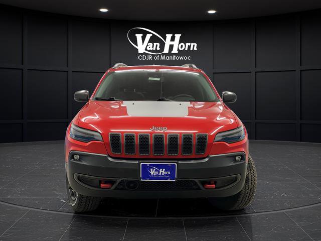 Used 2019 Jeep Cherokee Trailhawk image 3