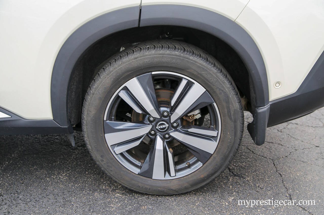 Used 2022 Nissan Rogue SL w/ SL Premium Package AWD/4WD image 5