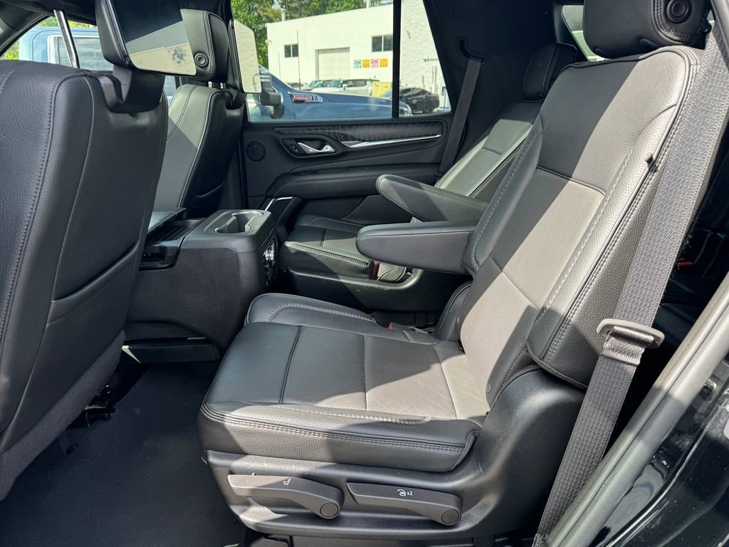 Used 2023 GMC Yukon Denali AWD/4WD image 39