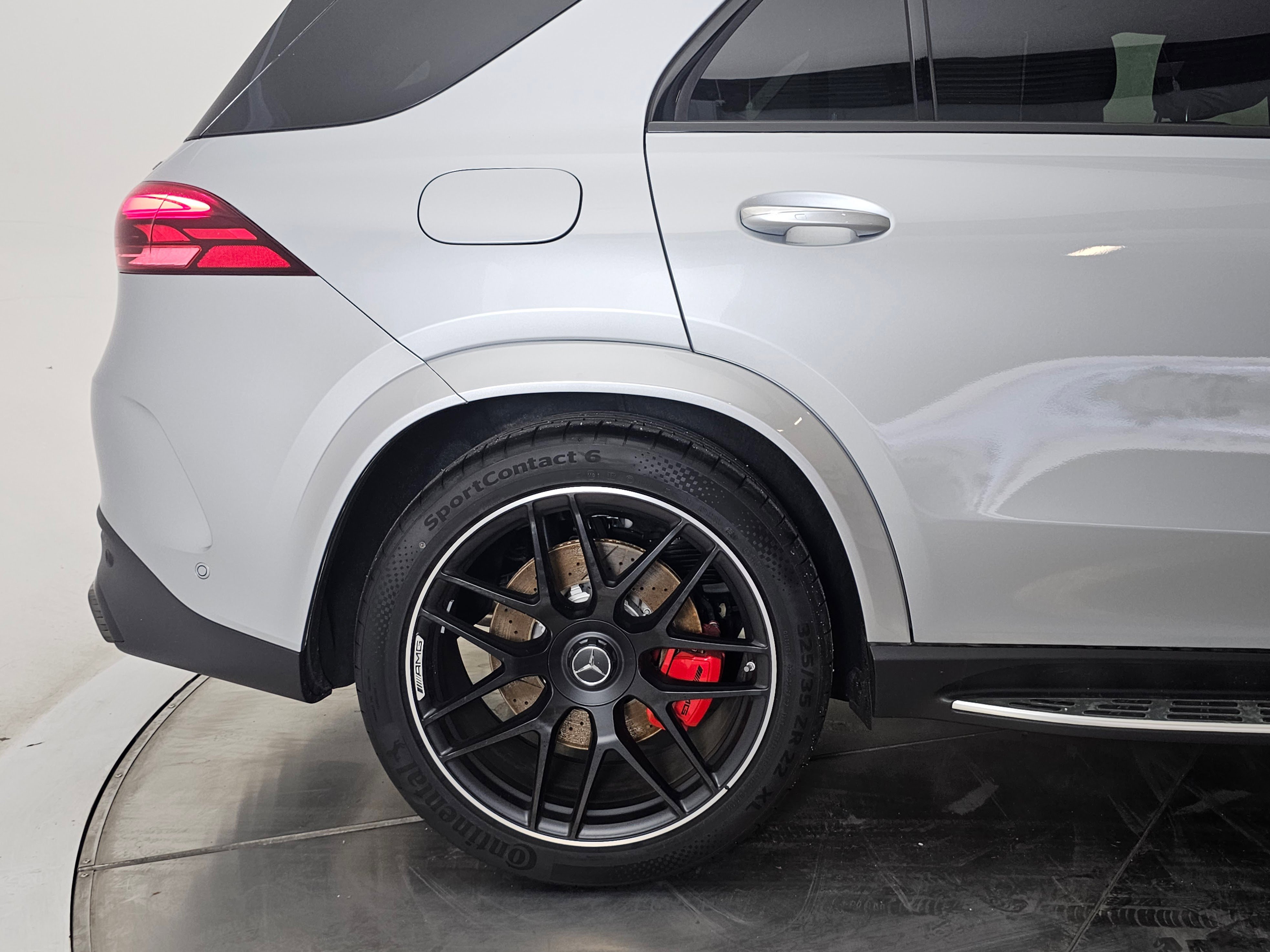New 2025 Mercedes-Benz GLE 63 AMG S image 36