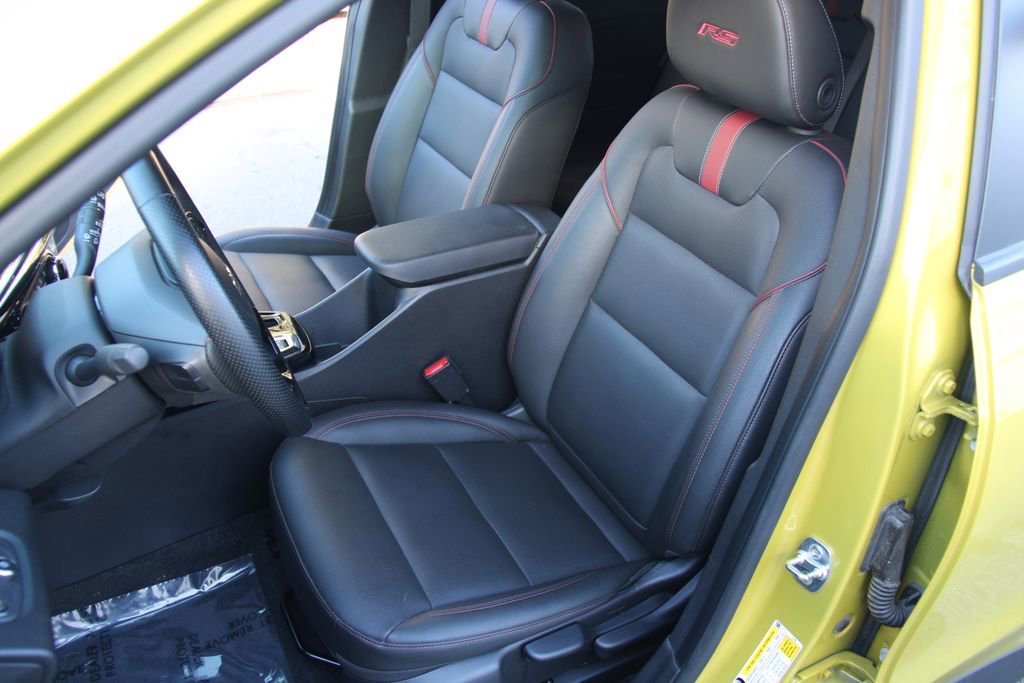 Used 2025 Chevrolet Trax RS image 25