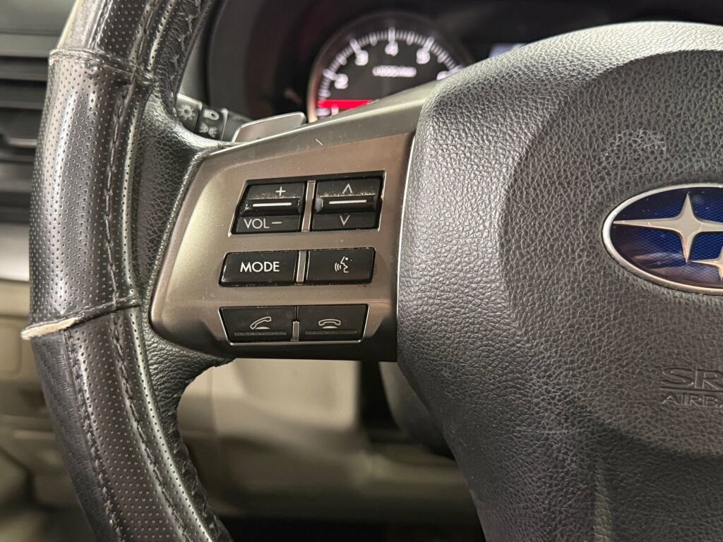 Used 2014 Subaru Crosstrek 2.0i Limited w/ Popular Package #2 image 13