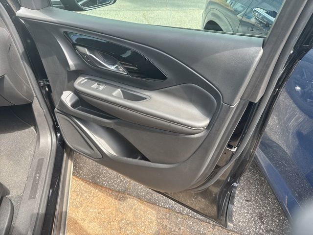 Certified 2023 GMC Terrain AT4 w/ Tech Package AWD/4WD image 24
