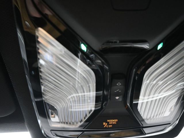 Used 2020 BMW X6 xDrive40i w/ Premium Package image 17