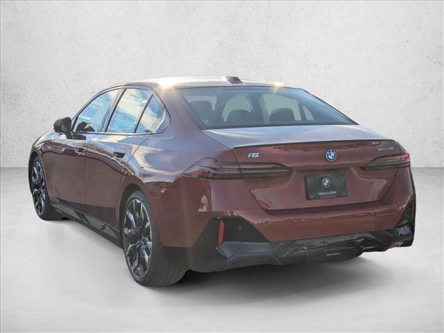 Used 2026 BMW i5 eDrive40 w/ M Sport Package image 9
