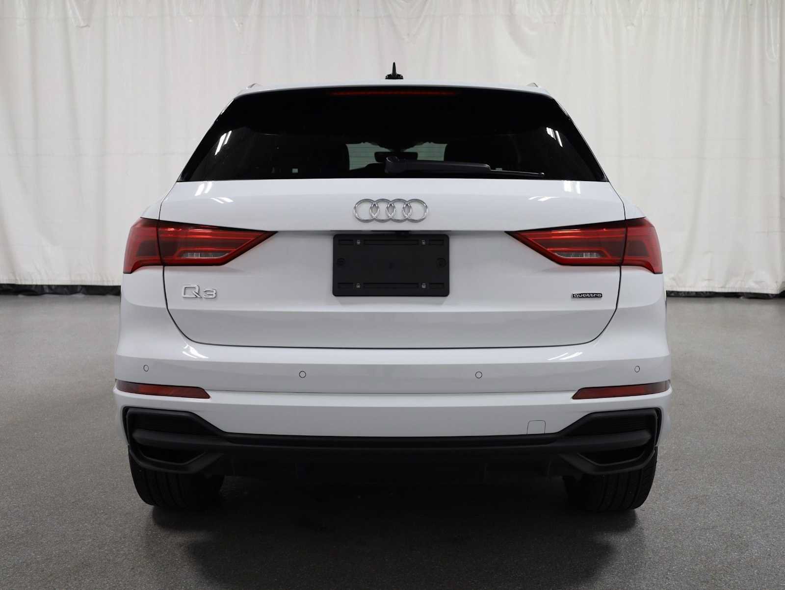 Used 2025 Audi Q3 2.0T Premium Plus AWD/4WD image 7