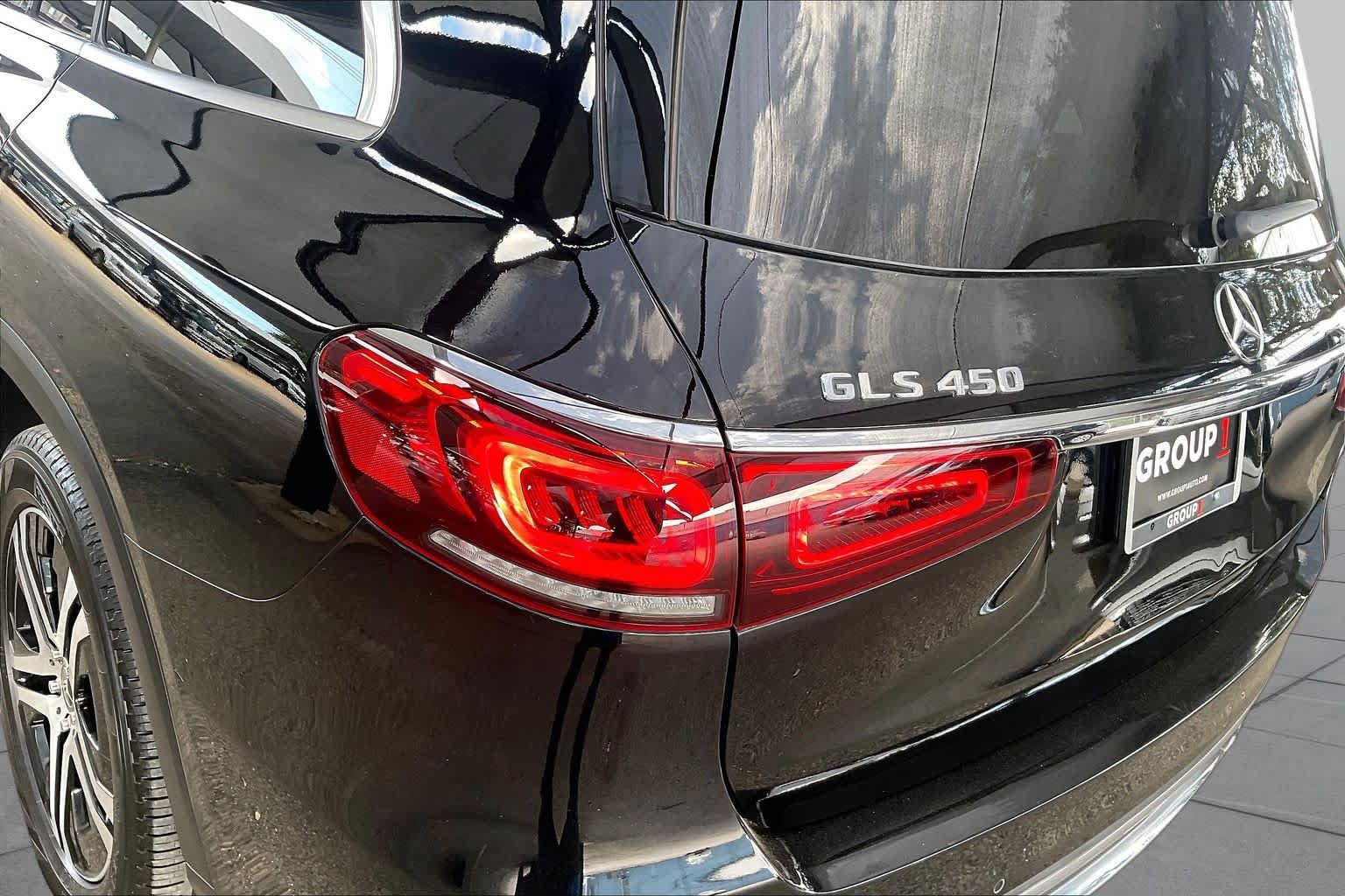 Used 2022 Mercedes-Benz GLS 450 4MATIC image 28
