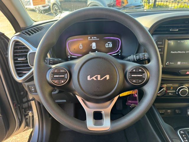 Certified 2025 Kia Soul LX image 26
