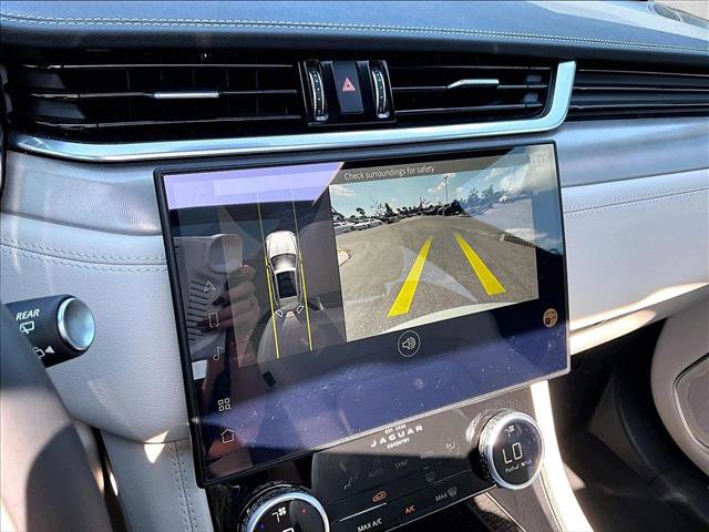 Used 2025 Jaguar F-PACE R-Dynamic S image 21