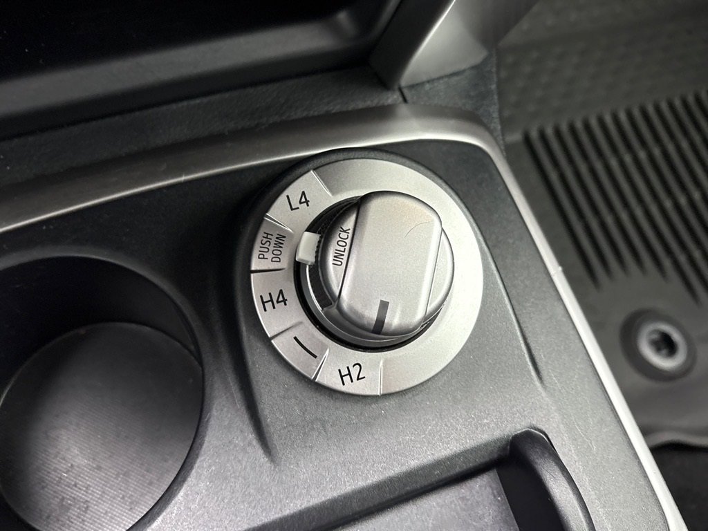 Used 2018 Toyota 4Runner SR5 image 17