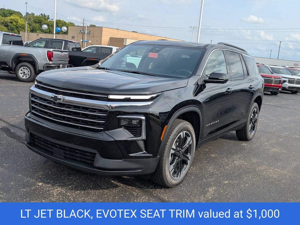New 2027 Chevrolet Traverse LT w/ Sun and Wheel Package AWD/4WD image 4