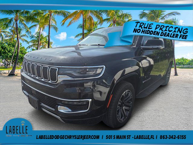 Used 2024 Jeep Wagoneer L Series II w/ Flexible Seating Group AWD/4WD image 33