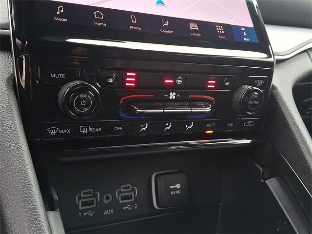 Used 2025 Jeep Grand Cherokee Limited image 15