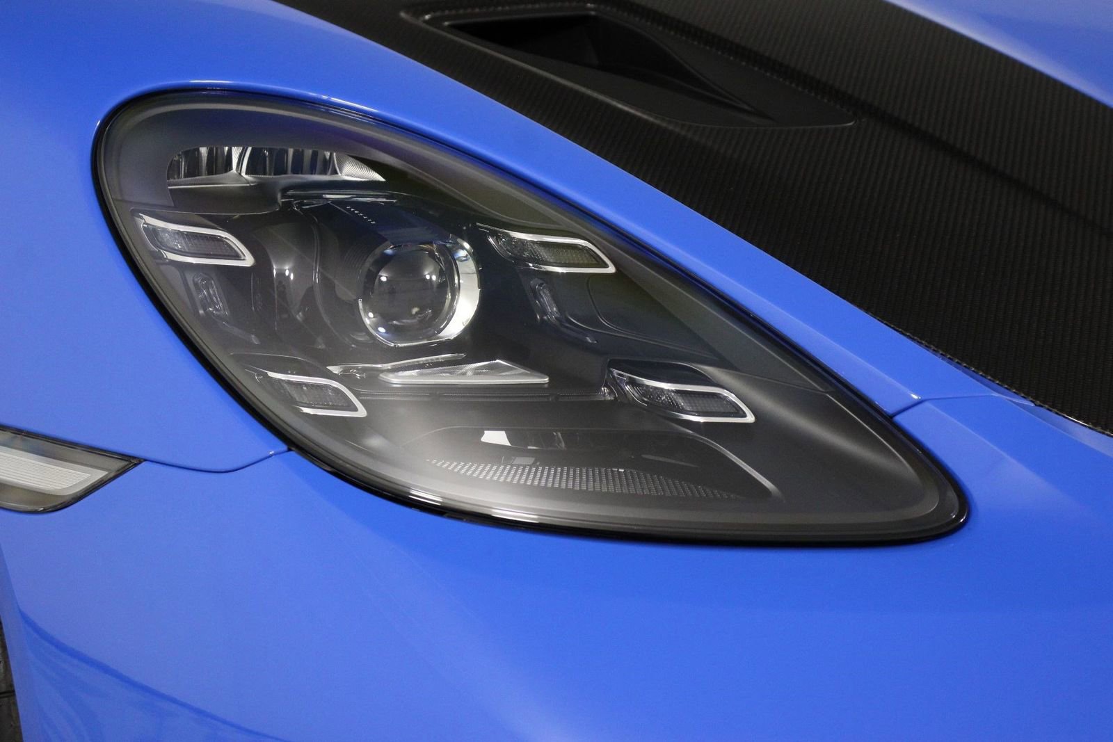 Certified 2025 Porsche 718 Boxster Spyder RS image 23