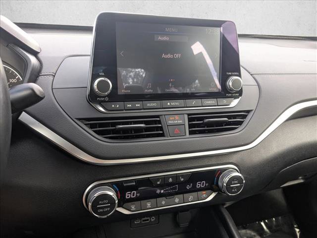 Used 2019 Nissan Altima 2.5 SV image 14