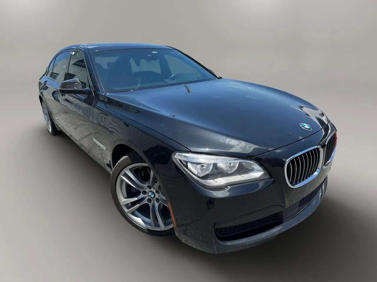 Used 2015 BMW 750Li xDrive AWD/4WD image 2