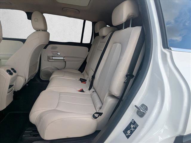 Used 2023 Mercedes-Benz EQB 350 4MATIC SUV image 18