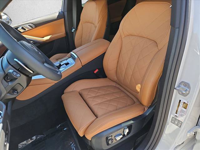 New 2027 BMW X6 xDrive40i w/ Climate Comfort Package AWD/4WD image 4