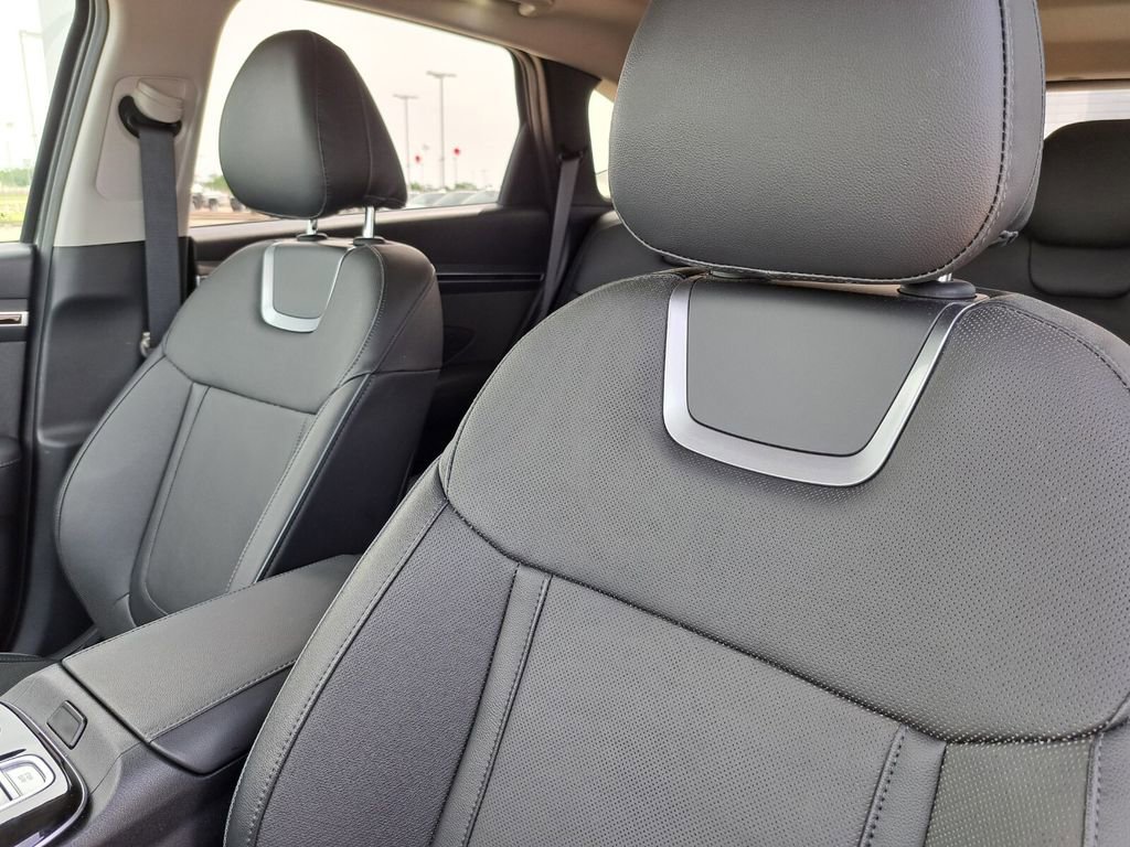Used 2022 Hyundai Tucson Limited image 19