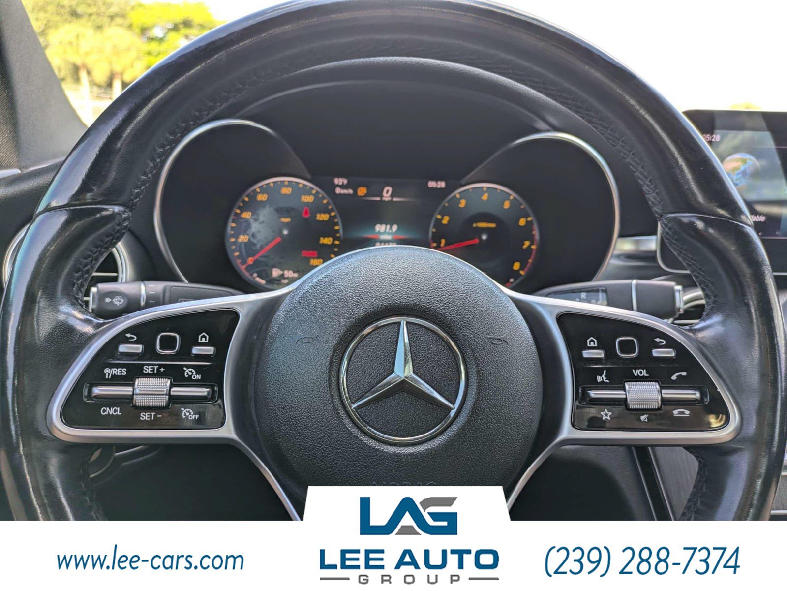 Used 2021 Mercedes-Benz C 300 Sedan w/ Premium Package image 25