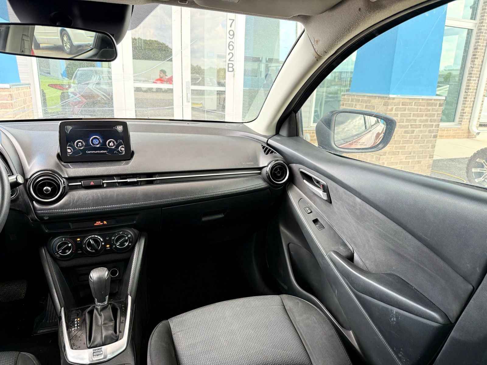 Used 2019 Toyota Yaris LE FWD image 24