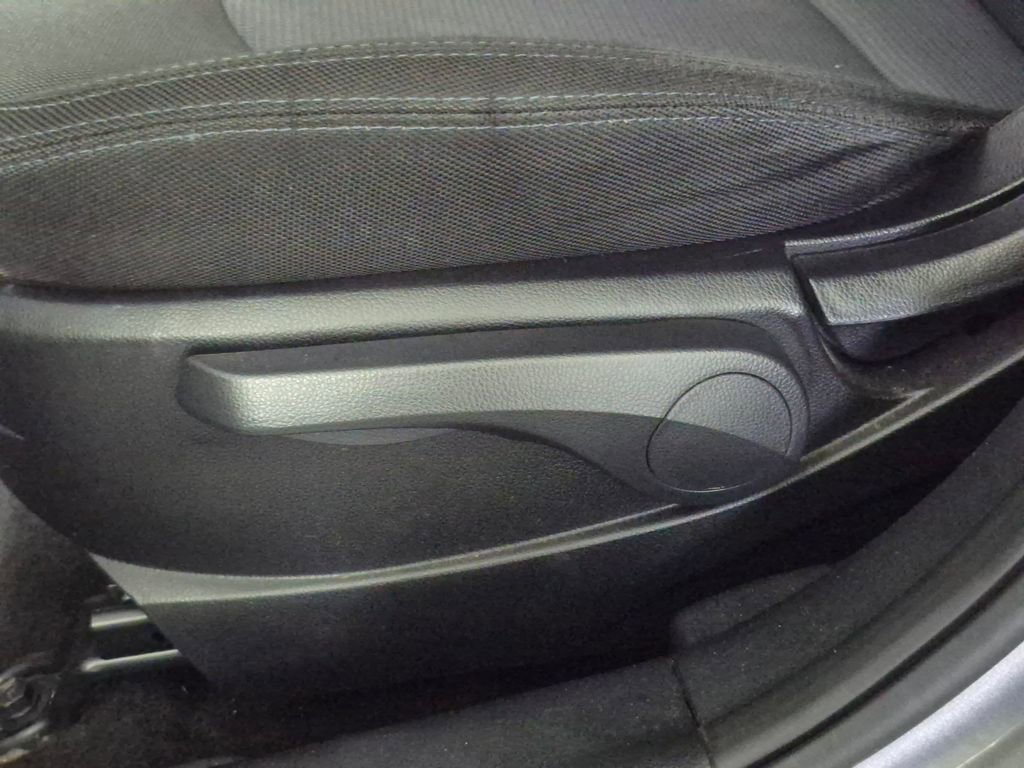 Used 2016 Kia Sportage LX image 15