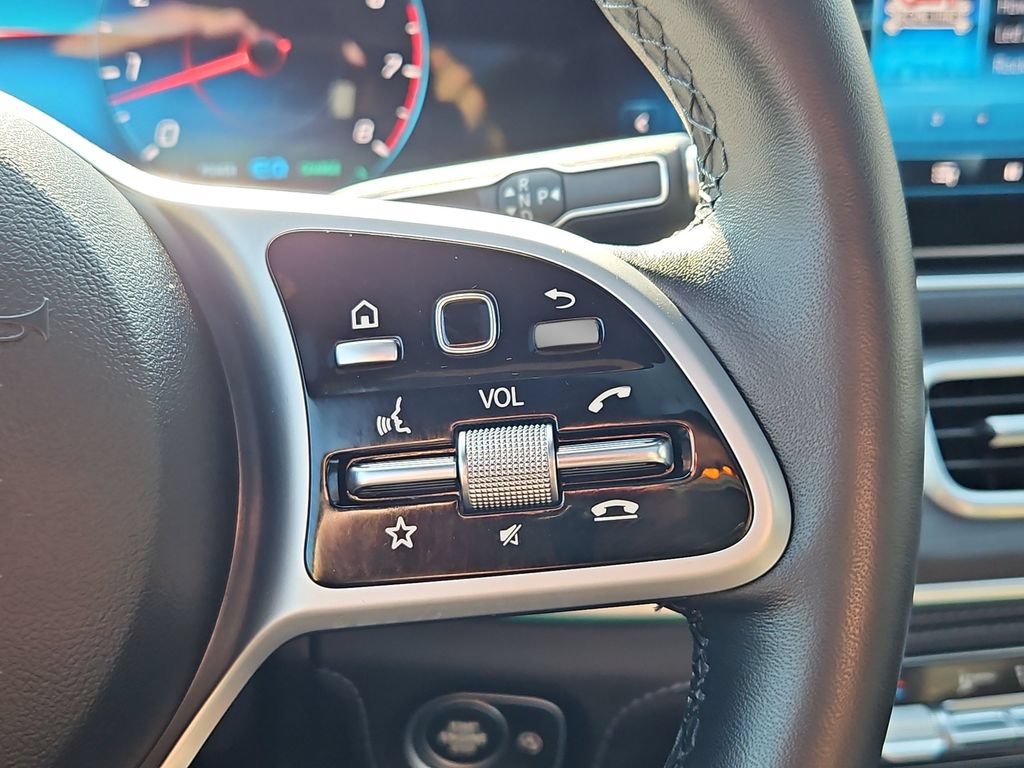 Used 2021 Mercedes-Benz GLE 450 4MATIC w/ Premium Package image 30