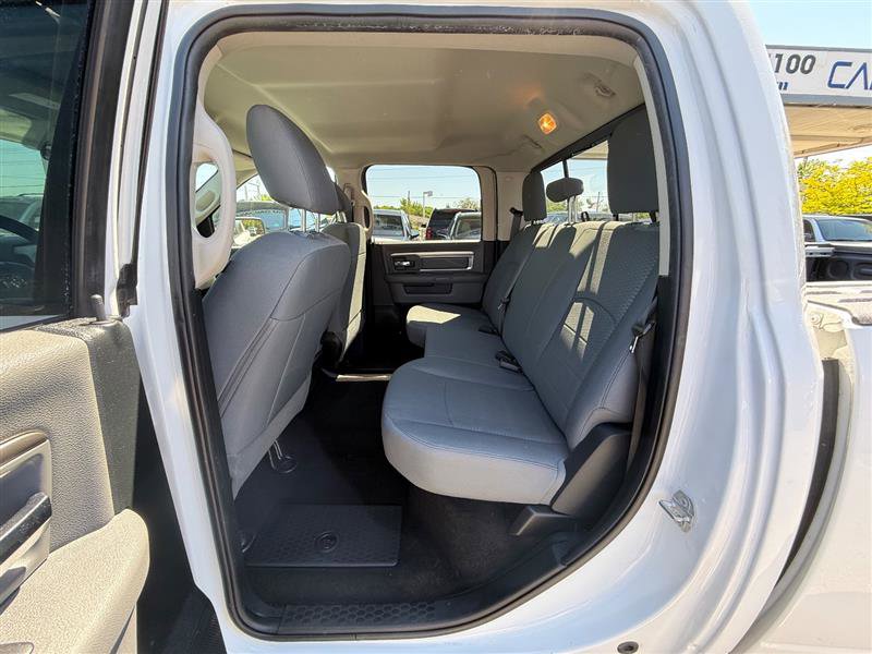 Used 2017 RAM 1500 Classic SLT AWD/4WD image 20