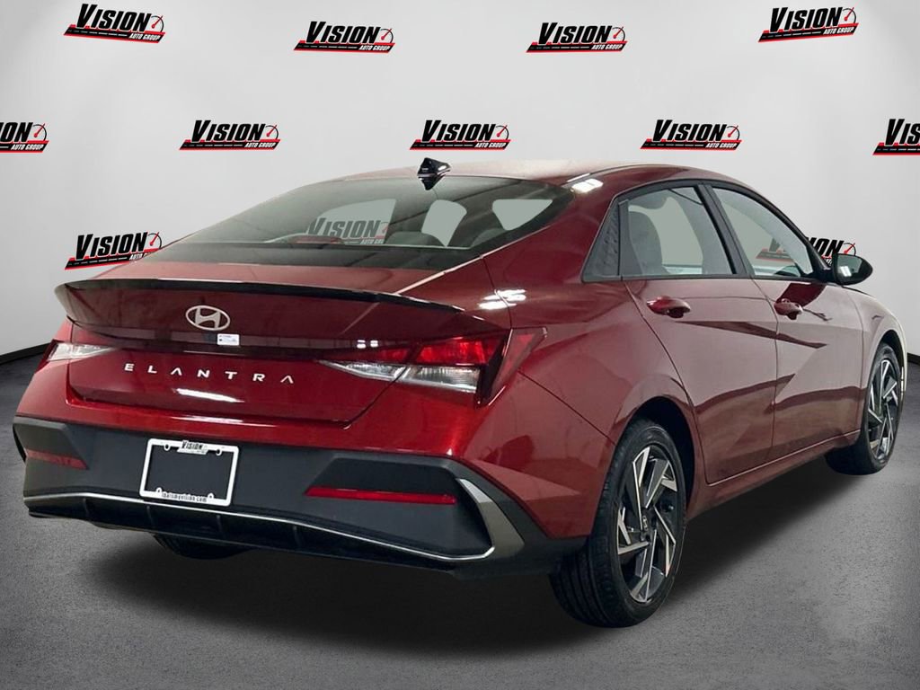 New 2025 Hyundai Elantra Sport image 5