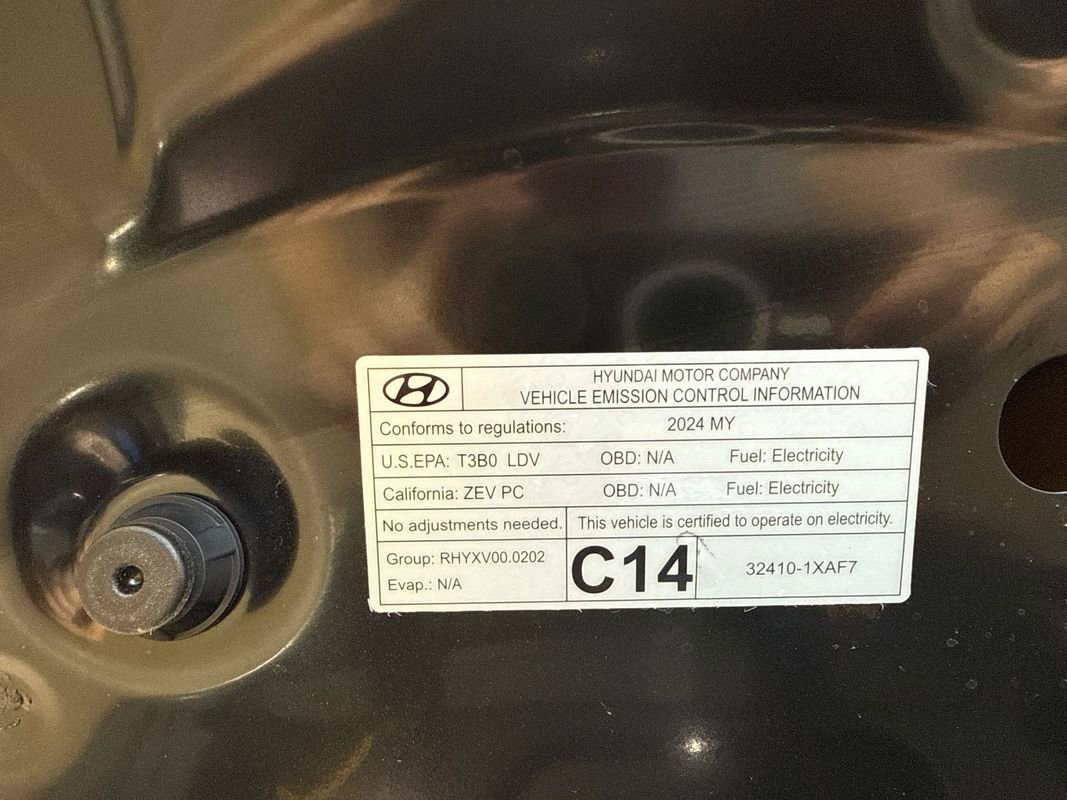 Used 2024 Hyundai Ioniq 6 SEL AWD/4WD image 61